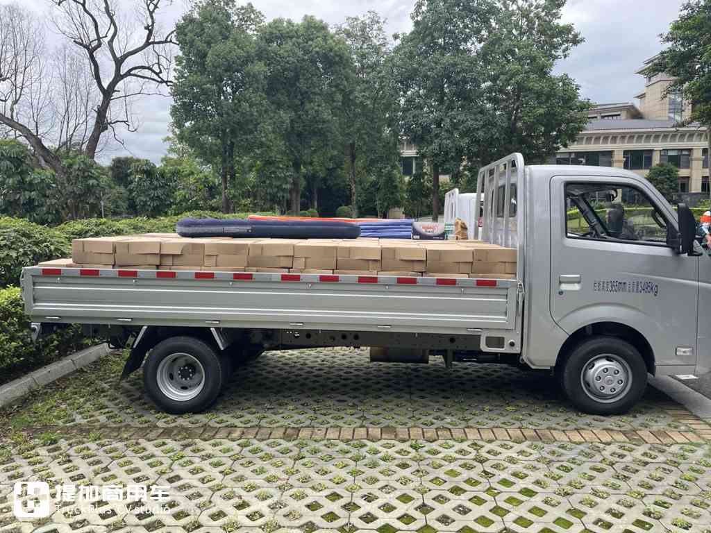造用户需要的卡车 五菱龙卡3米8实拍评测 - 第18张 - 提加商用车网 造用户需要的卡车 五菱龙卡3米8实拍评测 - 第18张