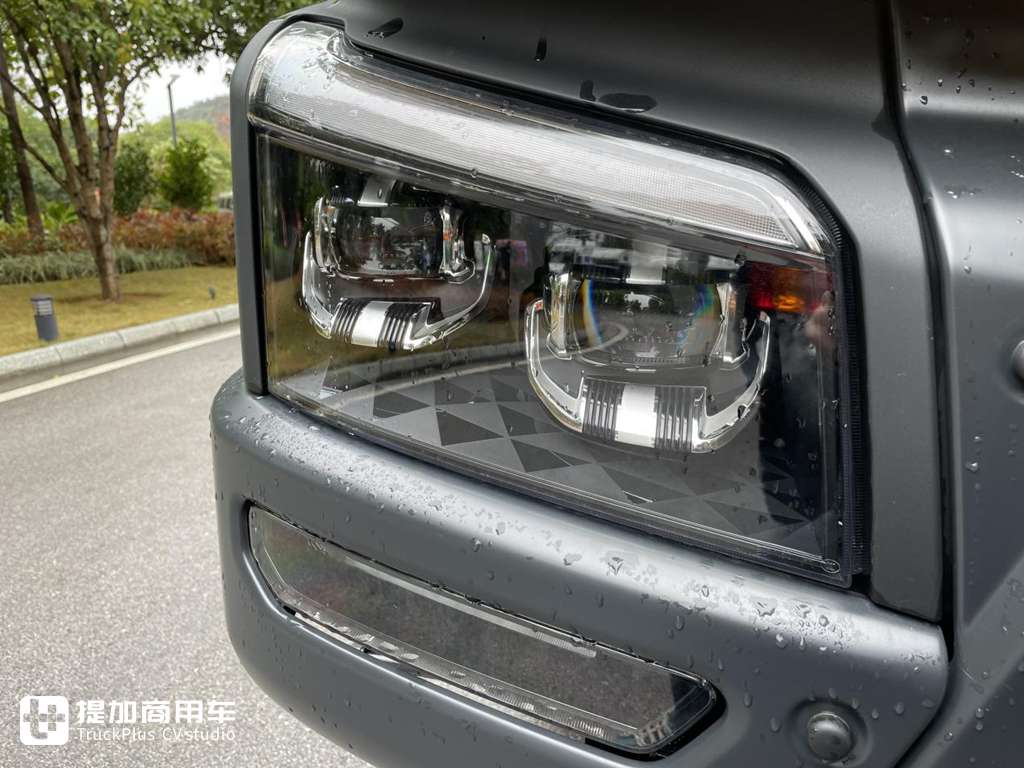 国产自卸车也高端!乘龙最新推出的H5V自卸车底盘实拍 - 第4张 - 提加商用车网 国产自卸车也高端!乘龙最新推出的H5V自卸车底盘实拍 - 第4张