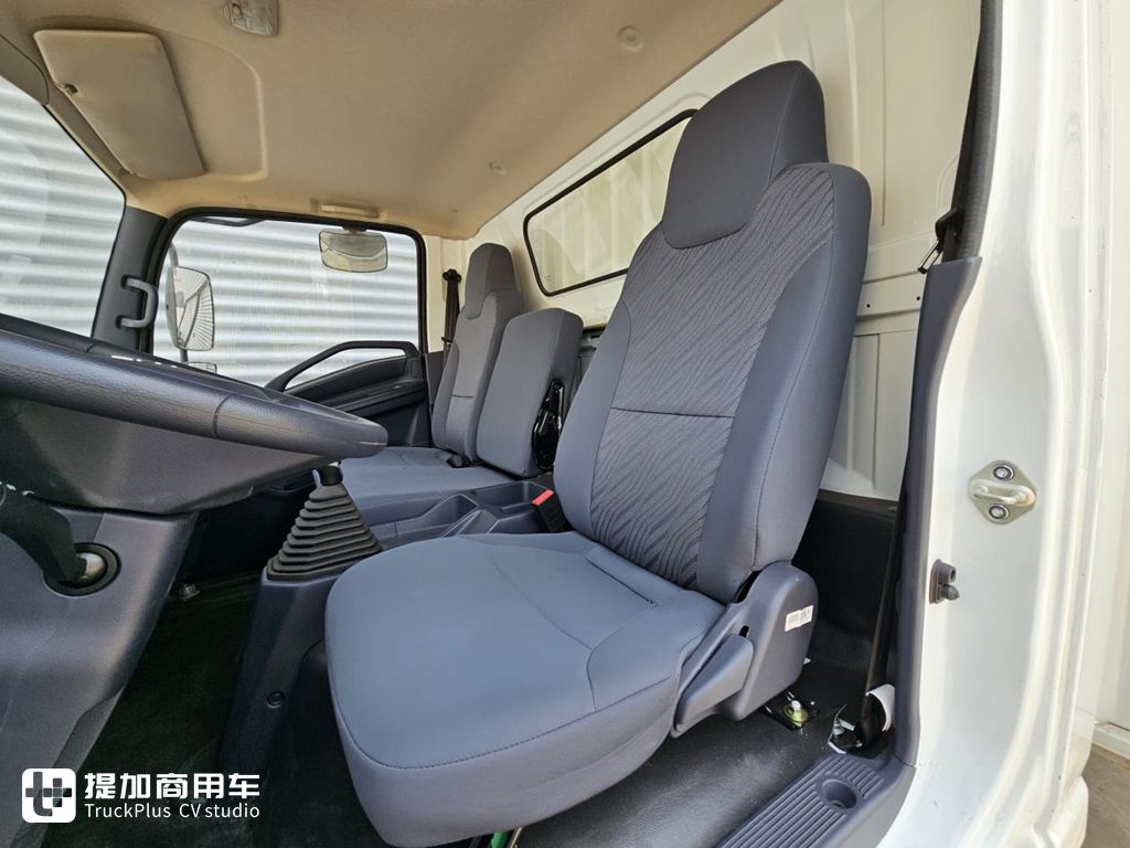 黄牌法规放宽,城市配送轻卡该如何选择?江西五十铃翼放EST告诉您答案 - 第5张 - 提加商用车网 黄牌法规放宽,城市配送轻卡该如何选择?江西五十铃翼放EST告诉您答案 - 第5张