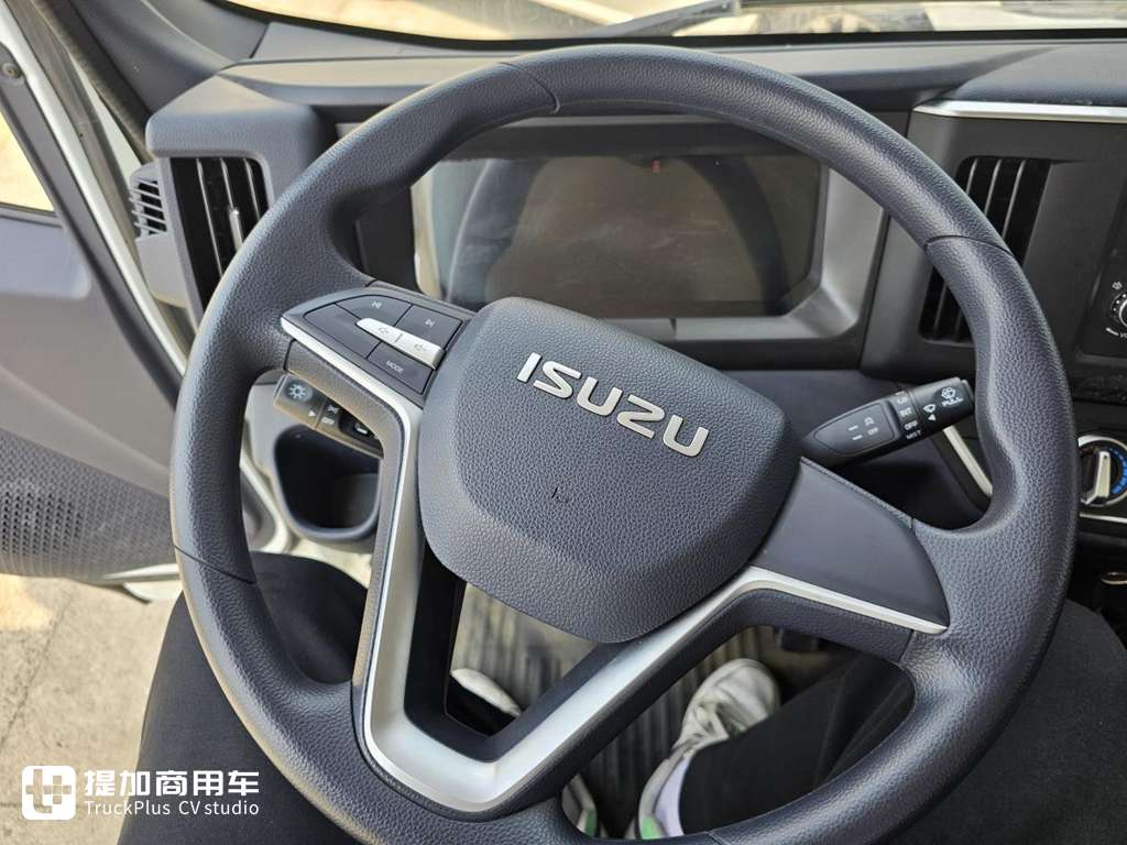 黄牌法规放宽,城市配送轻卡该如何选择?江西五十铃翼放EST告诉您答案 - 第6张 - 提加商用车网 黄牌法规放宽,城市配送轻卡该如何选择?江西五十铃翼放EST告诉您答案 - 第6张