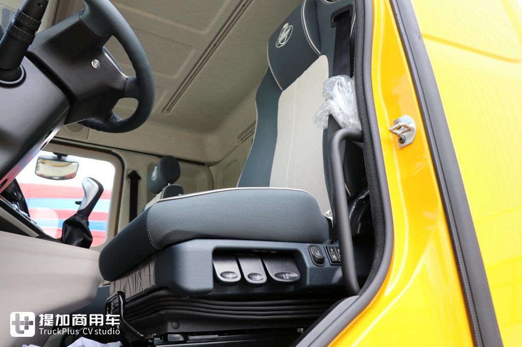 国产自卸车也高端!乘龙最新推出的H5V自卸车底盘实拍 - 第7张 - 提加商用车网 国产自卸车也高端!乘龙最新推出的H5V自卸车底盘实拍 - 第7张