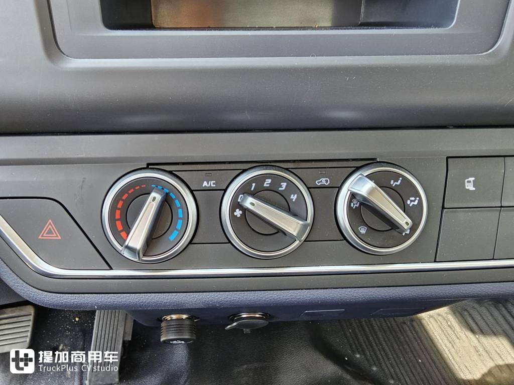 黄牌法规放宽,城市配送轻卡该如何选择?江西五十铃翼放EST告诉您答案 - 第9张 - 提加商用车网 黄牌法规放宽,城市配送轻卡该如何选择?江西五十铃翼放EST告诉您答案 - 第9张