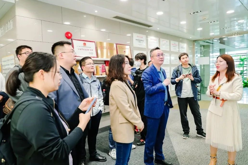 北汽雷驰牵手帆书(樊登读书) 开启全天候战略合作 - 第6张 - 提加商用车网 北汽雷驰牵手帆书(樊登读书) 开启全天候战略合作 - 第6张