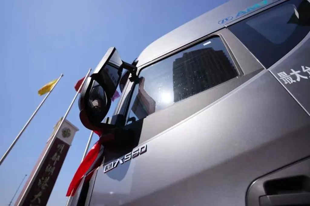 直击卡友三大痛点,华菱S11为何成为干线物流新宠 - 第2张 - 提加商用车网 直击卡友三大痛点,华菱S11为何成为干线物流新宠 - 第2张