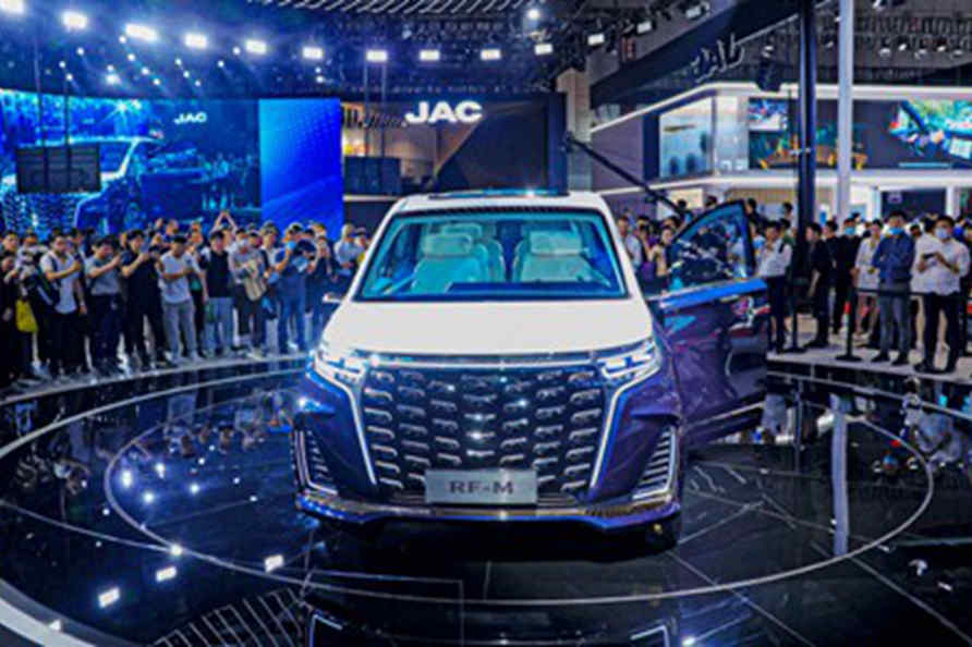 打造新国潮MPV，埋头苦思or广发问卷？ 江淮瑞风选择与用户共创