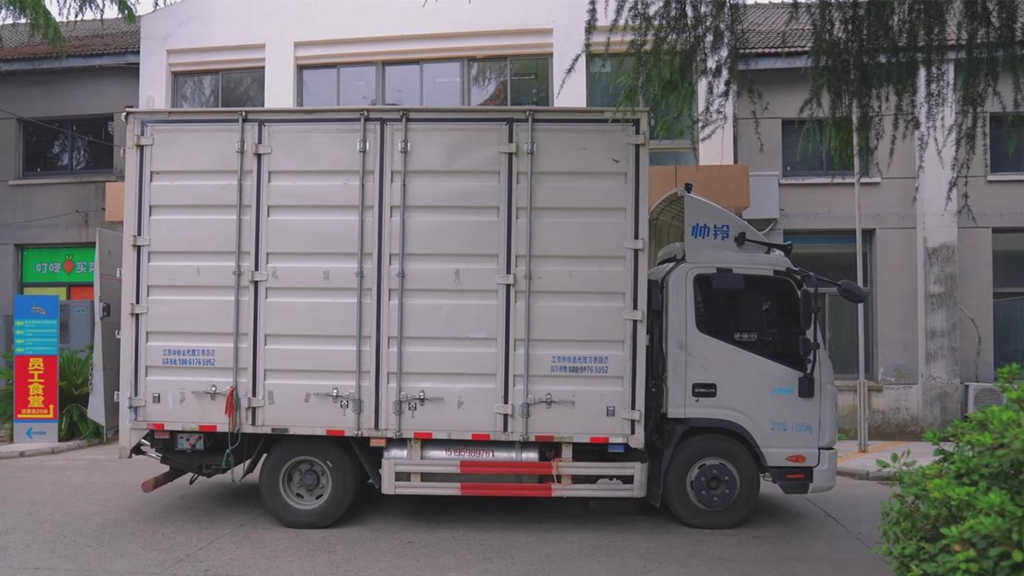 科班出身跑专线,他用江淮1卡帅铃把生意做得风生水起 - 第2张 - 提加商用车网 科班出身跑专线,他用江淮1卡帅铃把生意做得风生水起 - 第2张