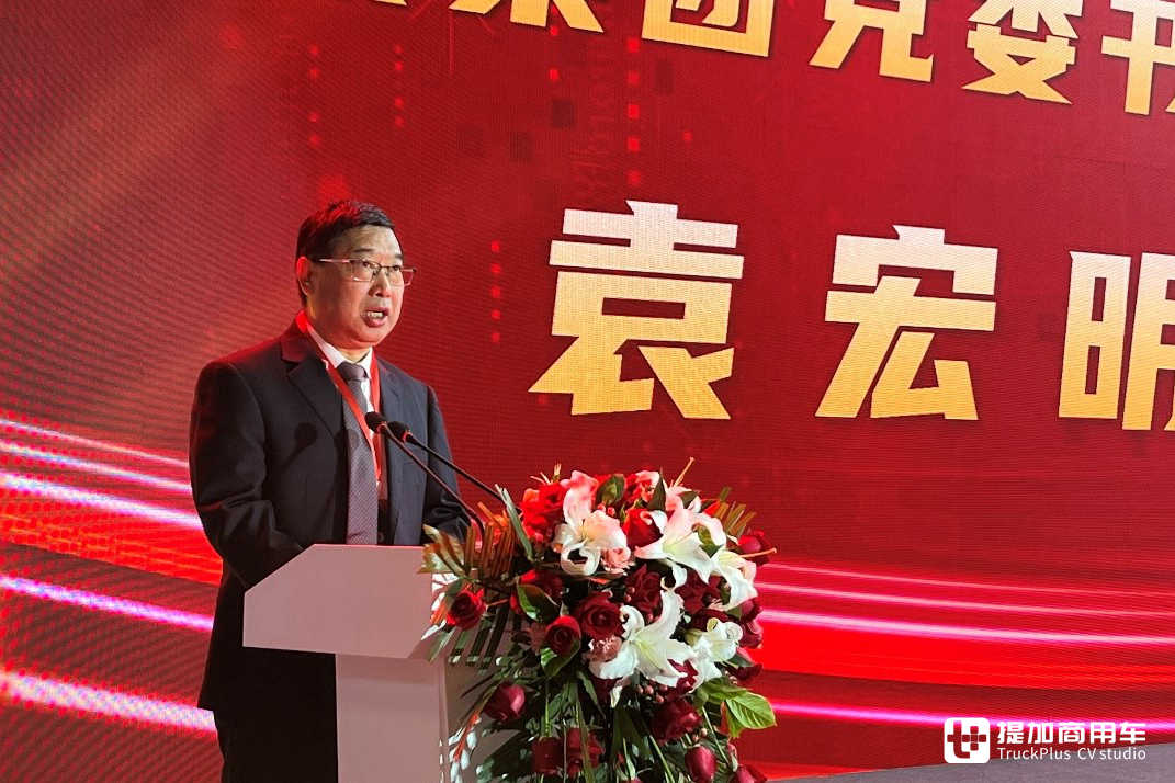 840马力车型下线，车挂一体战略发布，陕汽重卡进一步引领行业发展 - 第3张