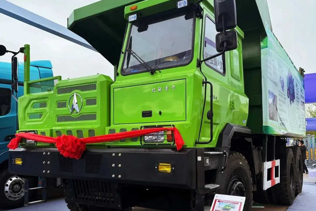 北奔明星重卡,亮相第十七届鄂尔多斯国际煤炭及能源工业博览会! - 第5张 - 提加商用车网 北奔明星重卡,亮相第十七届鄂尔多斯国际煤炭及能源工业博览会! - 第5张