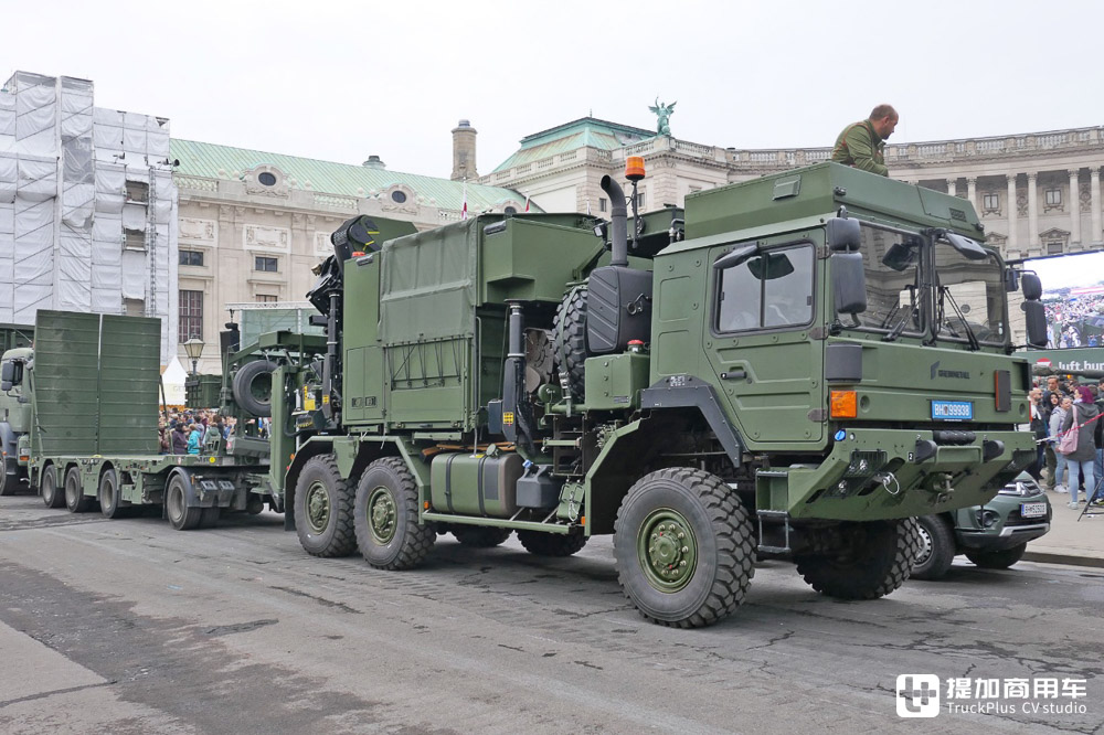 配随车吊的军用清障车,安普改装,实拍莱茵金属曼恩HX 42M 6x6军卡 - 第20张 - 提加商用车网 配随车吊的军用清障车,安普改装,实拍莱茵金属曼恩HX 42M 6x6军卡 - 第20张