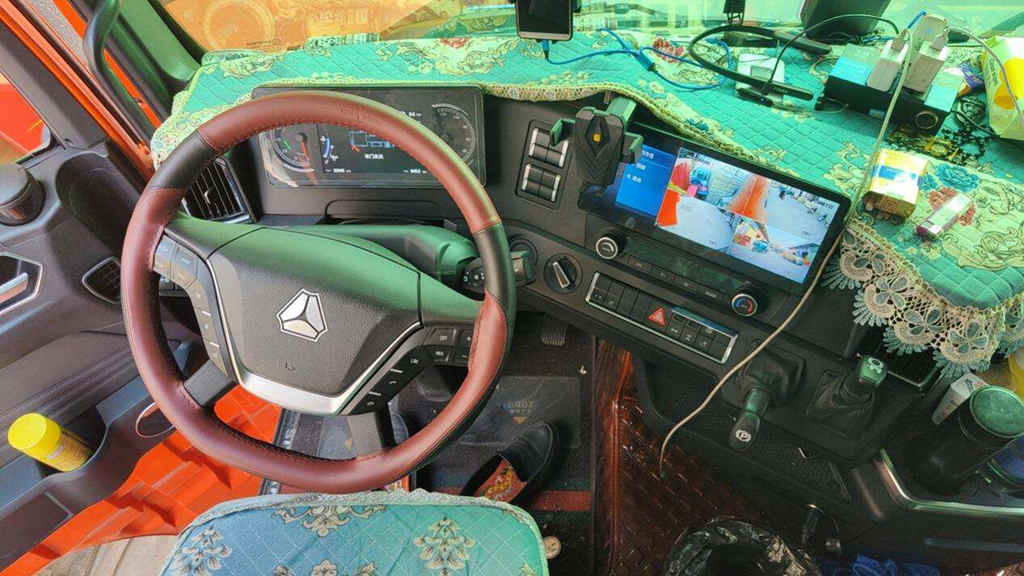 杜威龙:买重卡只选汕德卡!它是我创富路上的好伙伴 - 第4张 - 提加商用车网 杜威龙:买重卡只选汕德卡!它是我创富路上的好伙伴 - 第4张