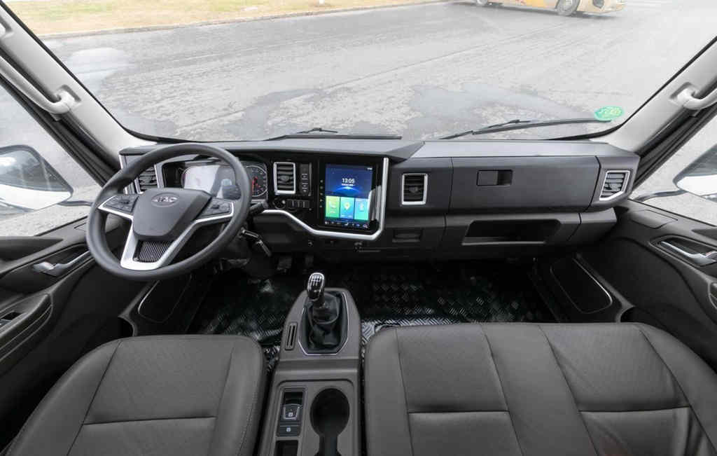 “五大极致”定义行业新标杆!江淮1卡工程车S系大黄牌正式上市 - 第3张 - 提加商用车网 “五大极致”定义行业新标杆!江淮1卡工程车S系大黄牌正式上市 - 第3张