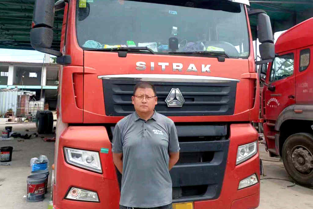 3年107万公里 汕德卡百万英雄于师傅的重汽情缘