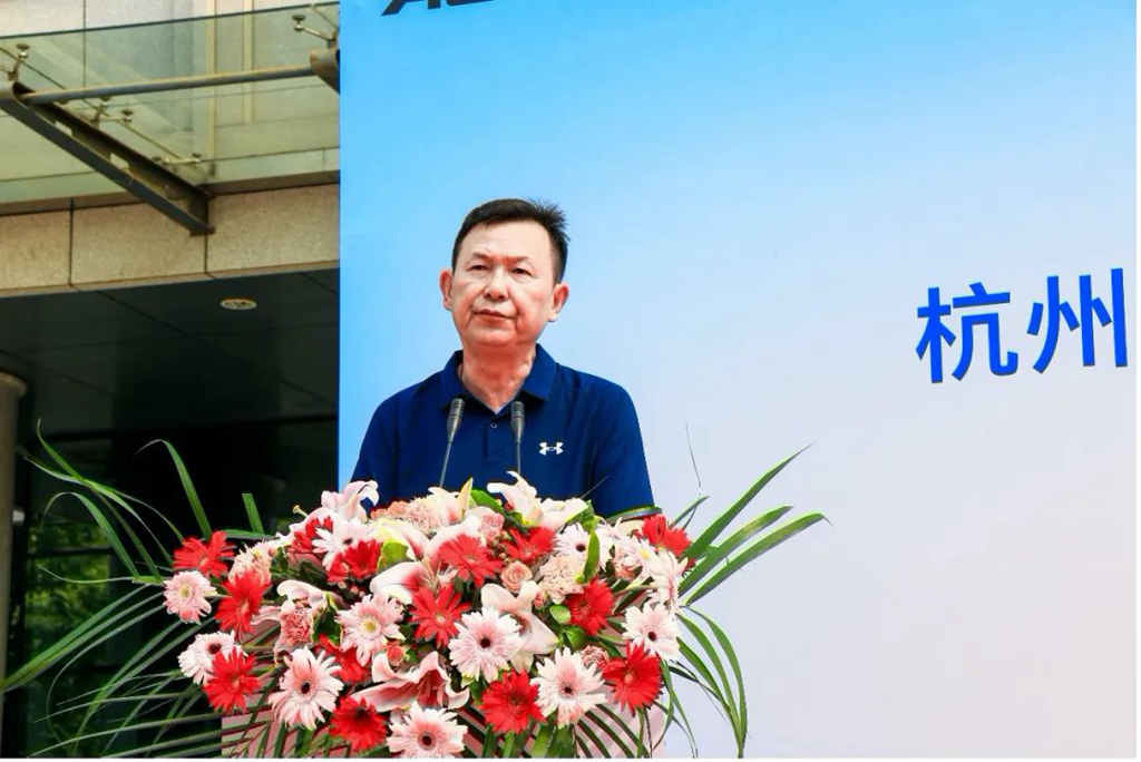 福田欧辉批量BJ6906城间客车顺利交付杭州长运 - 第2张 - 提加商用车网 福田欧辉批量BJ6906城间客车顺利交付杭州长运 - 第2张