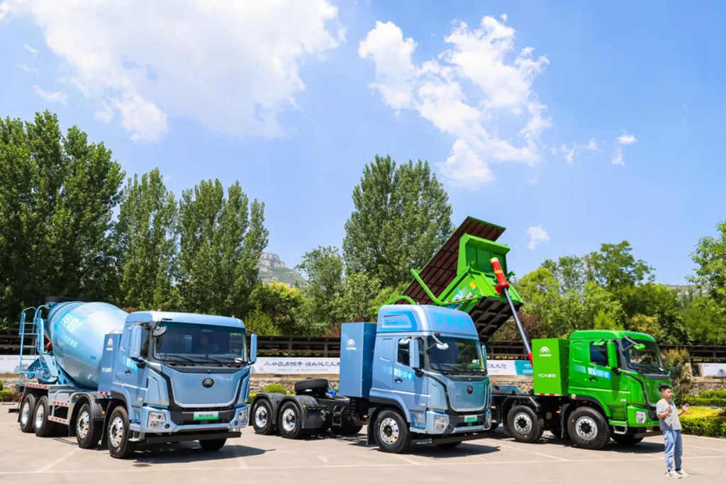 宇通重卡全系新品亮剑“国际庄”! 全国巡回上市正式开启 - 第3张 - 提加商用车网 宇通重卡全系新品亮剑“国际庄”! 全国巡回上市正式开启 - 第3张