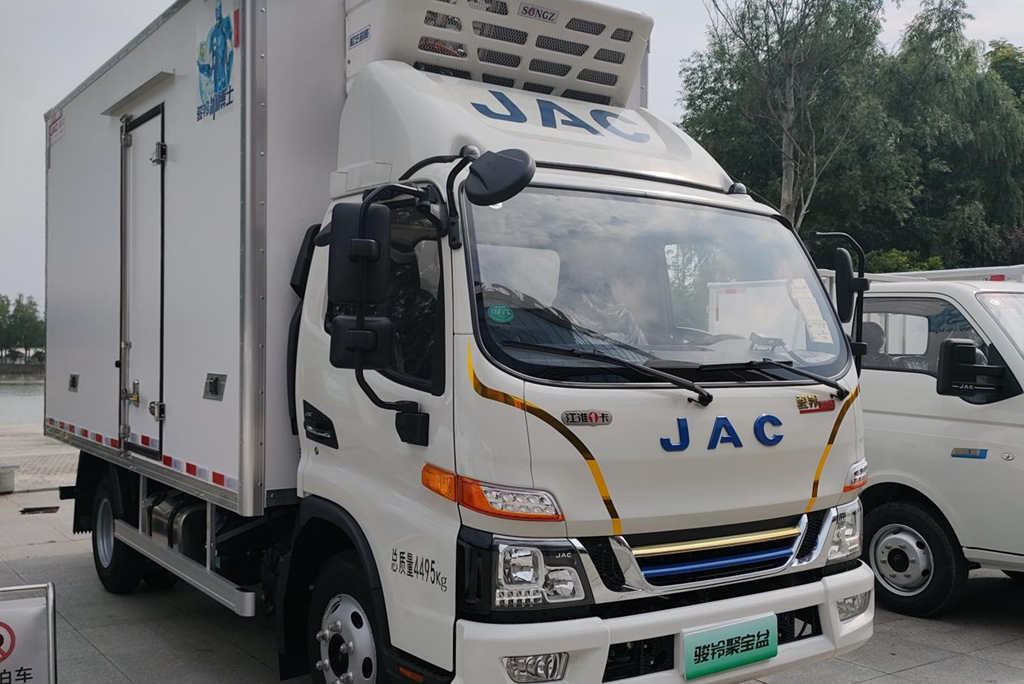 突破行业难点,混动冷藏车骏铃聚宝盆广受用户点赞! - 第2张 - 提加商用车网 突破行业难点,混动冷藏车骏铃聚宝盆广受用户点赞! - 第2张