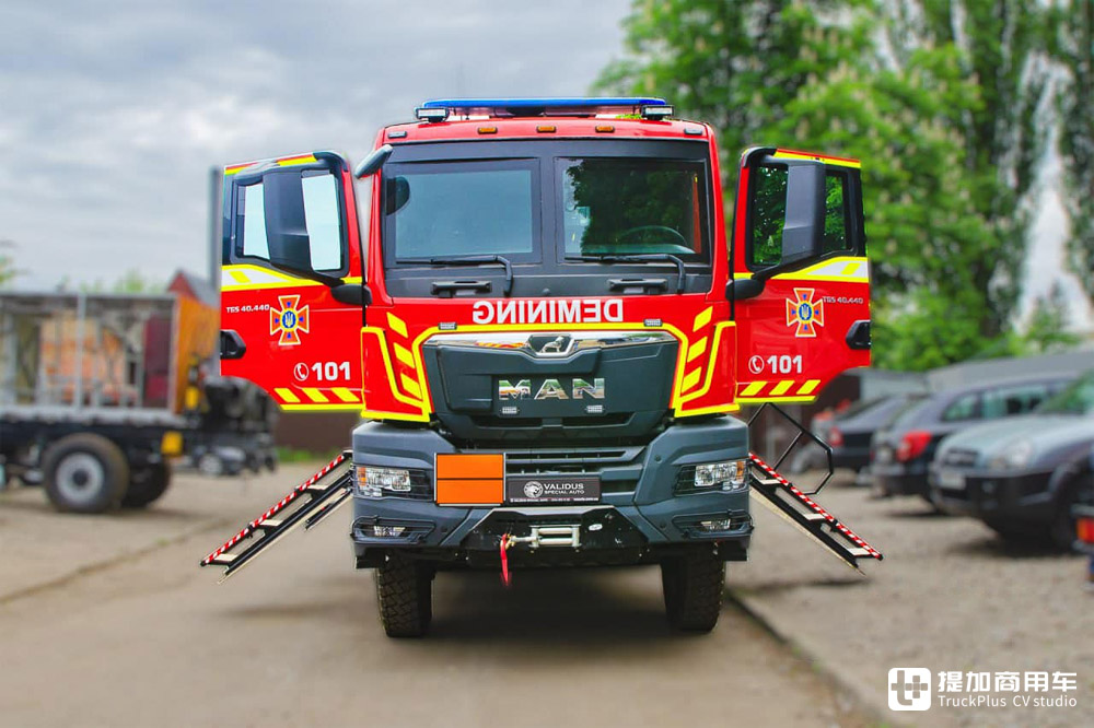 俄乌战争爆发后,乌克兰都收到了哪些新卡车?网络热门卡车鉴定番外篇 - 第2张 - 提加商用车网 俄乌战争爆发后,乌克兰都收到了哪些新卡车?网络热门卡车鉴定番外篇 - 第2张