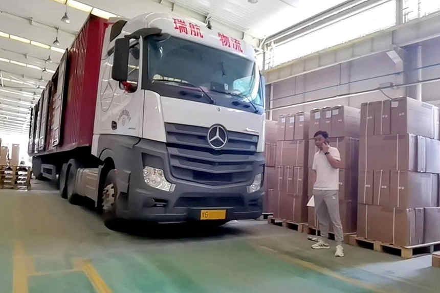 “复购者”王飞：想挣钱，买奔驰 - 第3张