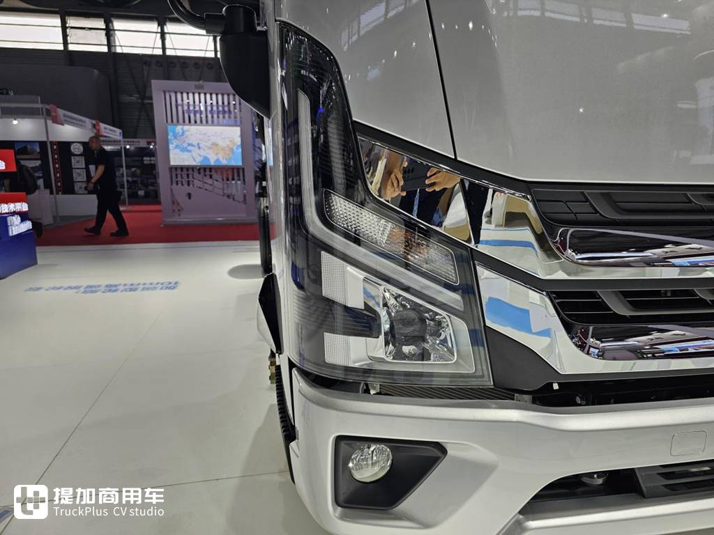 耗资十亿!青云架构下诞生的江铃凯运+轻卡,到底实力如何? - 第3张 - 提加商用车网 耗资十亿!青云架构下诞生的江铃凯运+轻卡,到底实力如何? - 第3张