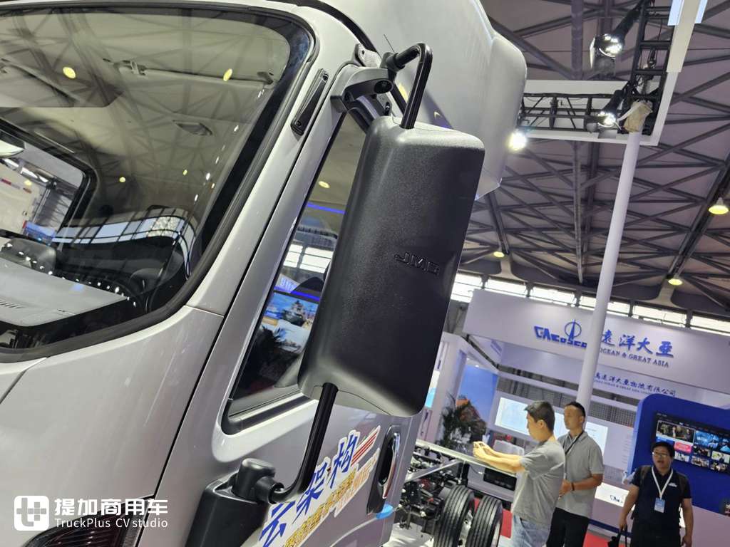 耗资十亿!青云架构下诞生的江铃凯运+轻卡,到底实力如何? - 第6张 - 提加商用车网 耗资十亿!青云架构下诞生的江铃凯运+轻卡,到底实力如何? - 第6张