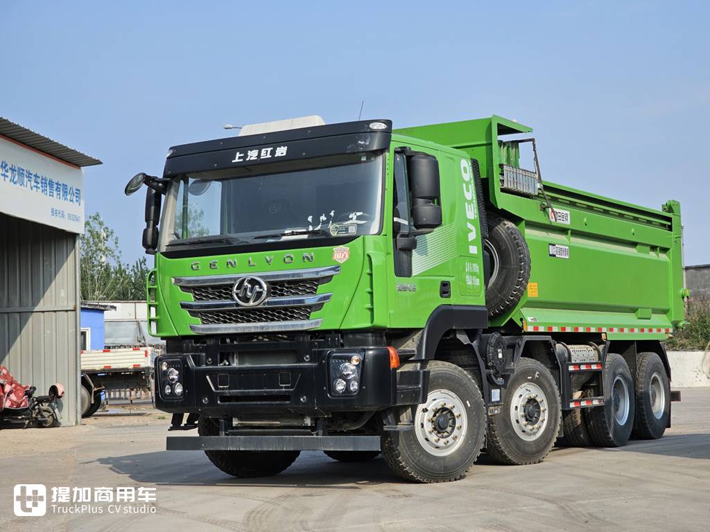 配置更新,430马力的小苹果渣土车!实拍红岩杰狮C6城市建筑垃圾运输车 - 第16张 - 提加商用车网 配置更新,430马力的小苹果渣土车!实拍红岩杰狮C6城市建筑垃圾运输车 - 第16张