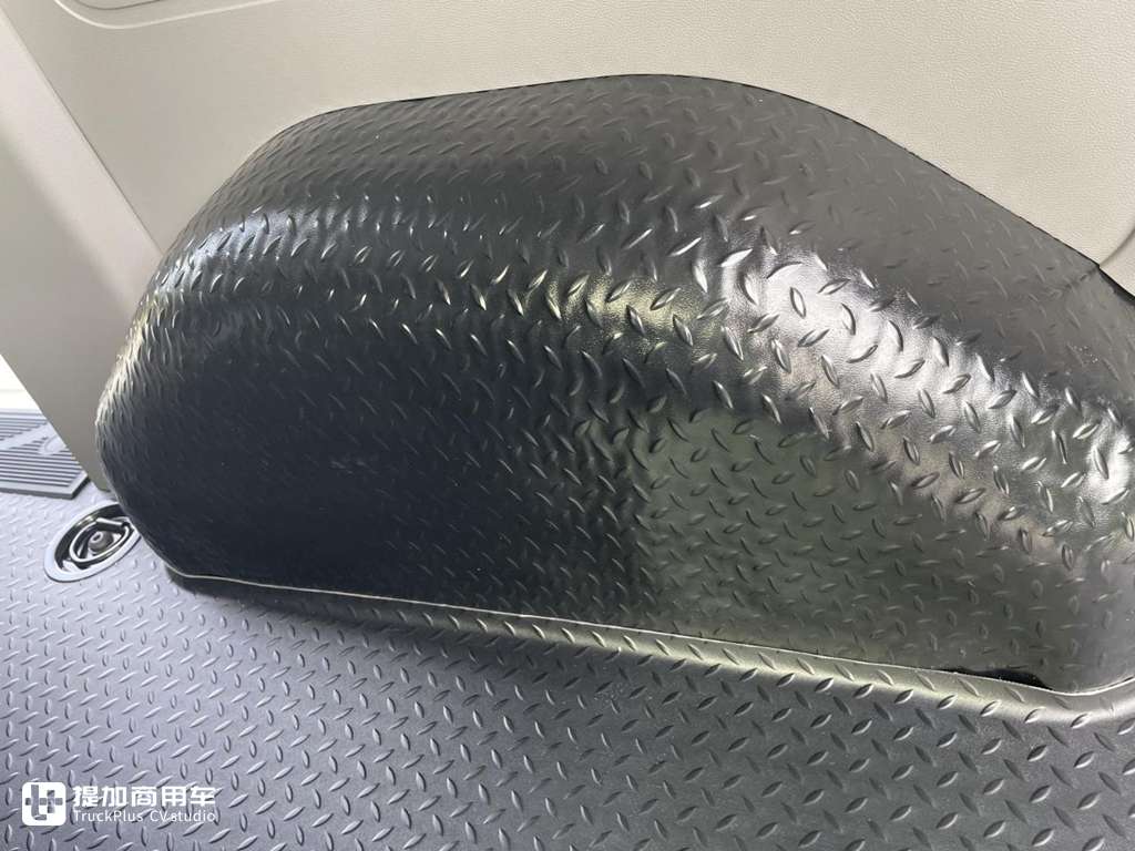 头号VAN+,南京依维柯最新上市的聚星实拍,带你看看配置有多强 - 第17张 - 提加商用车网 头号VAN+,南京依维柯最新上市的聚星实拍,带你看看配置有多强 - 第17张