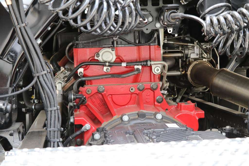 580马力的单驱车头!还有4米超长轴距,奔驰Actros C 1858牵引车实拍 - 第2张 - 提加商用车网 580马力的单驱车头!还有4米超长轴距,奔驰Actros C 1858牵引车实拍 - 第2张