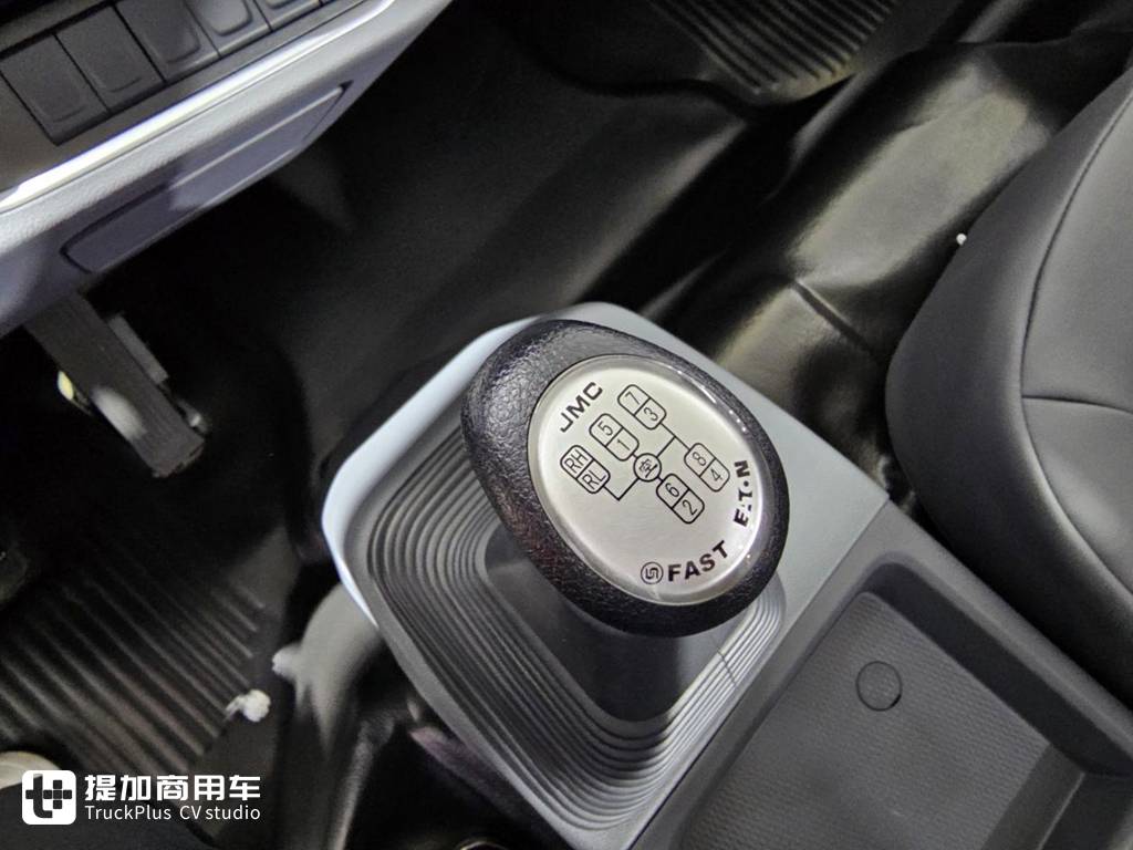 耗资十亿!青云架构下诞生的江铃凯运+轻卡,到底实力如何? - 第13张 - 提加商用车网 耗资十亿!青云架构下诞生的江铃凯运+轻卡,到底实力如何? - 第13张