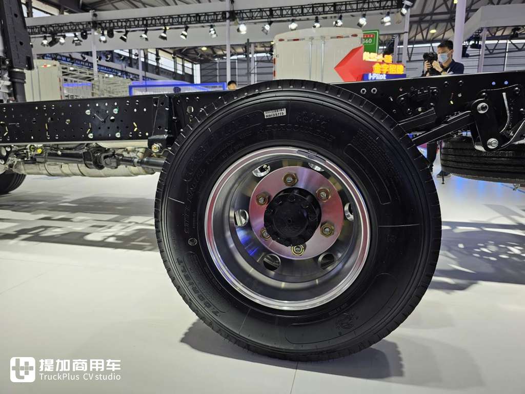 耗资十亿!青云架构下诞生的江铃凯运+轻卡,到底实力如何? - 第14张 - 提加商用车网 耗资十亿!青云架构下诞生的江铃凯运+轻卡,到底实力如何? - 第14张