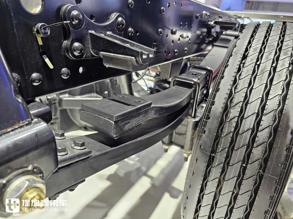 耗资十亿!青云架构下诞生的江铃凯运+轻卡,到底实力如何? - 第15张 - 提加商用车网 耗资十亿!青云架构下诞生的江铃凯运+轻卡,到底实力如何? - 第15张