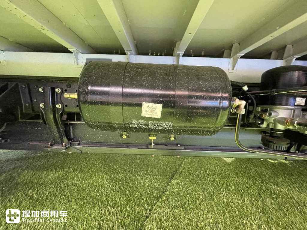 实拍宇通新能源轻卡T系列产品,带你看看产品实力究竟如何 - 第4张 - 提加商用车网 实拍宇通新能源轻卡T系列产品,带你看看产品实力究竟如何 - 第4张