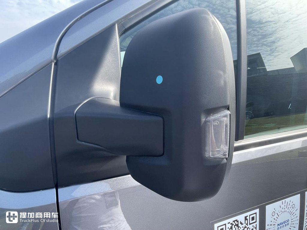 头号VAN+,南京依维柯最新上市的聚星实拍,带你看看配置有多强 - 第5张 - 提加商用车网 头号VAN+,南京依维柯最新上市的聚星实拍,带你看看配置有多强 - 第5张