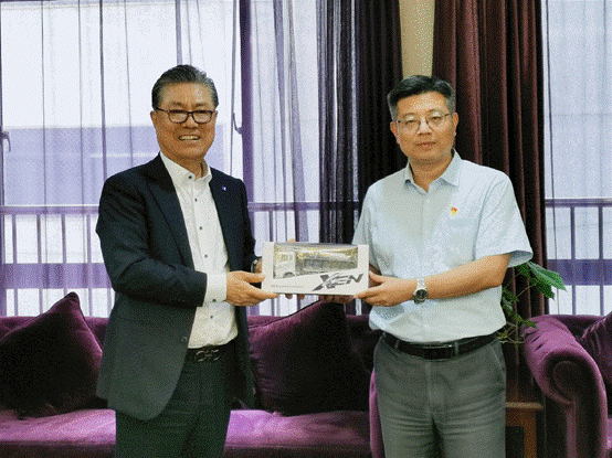 韩国塔塔大宇商用车公司客人访问法士特 - 第1张 - 提加商用车网 韩国塔塔大宇商用车公司客人访问法士特 - 第1张