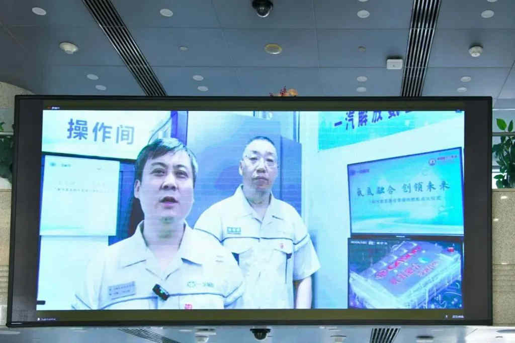 一汽解放氨氢融合直喷零碳内燃机全球首发点火成功 - 第4张 - 提加商用车网 一汽解放氨氢融合直喷零碳内燃机全球首发点火成功 - 第4张