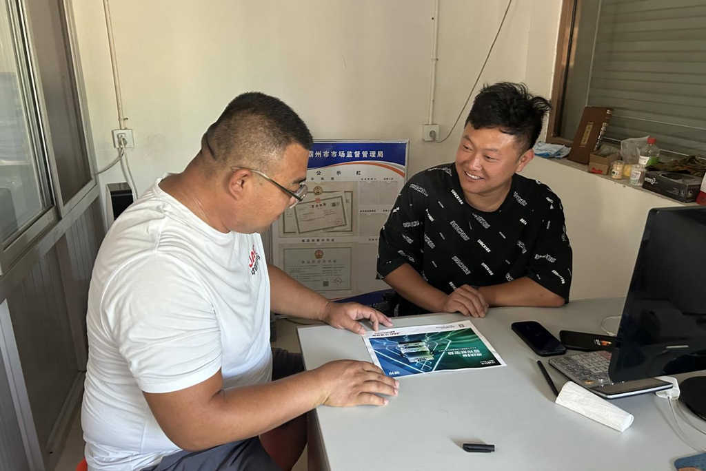 粮油米面批发 江淮1卡骏铃是运输帮手也是他的生意名片 - 第1张 - 提加商用车网 粮油米面批发 江淮1卡骏铃是运输帮手也是他的生意名片 - 第1张