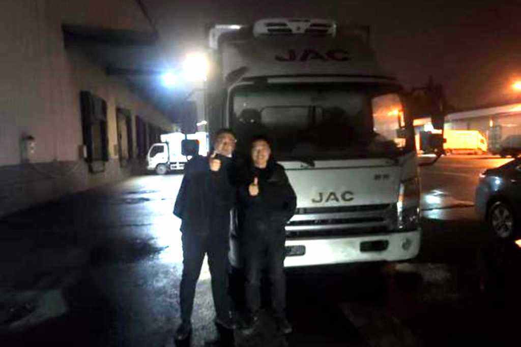 择一车“白首”,武汉王总终遇帅铃,圆梦中长途城际冷链物流! - 第2张 - 提加商用车网 择一车“白首”,武汉王总终遇帅铃,圆梦中长途城际冷链物流! - 第2张