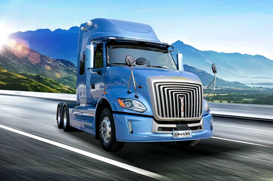 康明斯660马力+AMT,江淮跨越V5跑长途稳赚! - 第3张 - 提加商用车网 康明斯660马力+AMT,江淮跨越V5跑长途稳赚! - 第3张