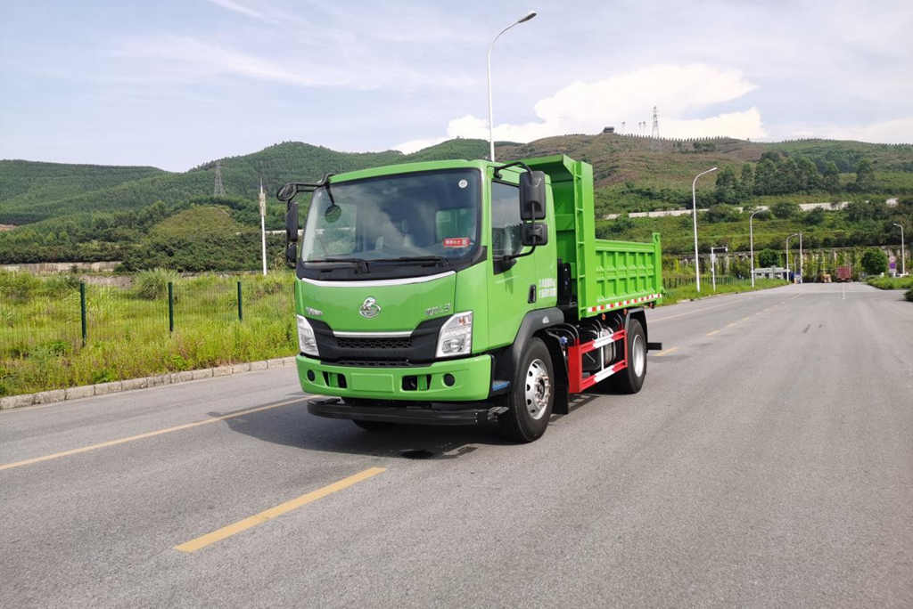 自重轻,载货量高,通过性强!乘龙L3自卸车助力乡村振兴 - 第1张 - 提加商用车网 自重轻,载货量高,通过性强!乘龙L3自卸车助力乡村振兴 - 第1张