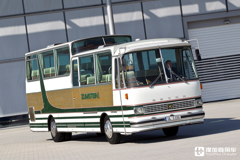 航空黄金时代的疯狂作品,现代豪华客车雏形,回顾赛特拉S 150 Panorama - 第26张 - 提加商用车网 航空黄金时代的疯狂作品,现代豪华客车雏形,回顾赛特拉S 150 Panorama - 第26张
