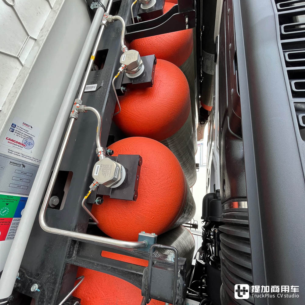 在德国物流企业中大受好评,现代Xcient Fuel Cell氢燃料卡车实拍评测 - 第5张 - 提加商用车网 在德国物流企业中大受好评,现代Xcient Fuel Cell氢燃料卡车实拍评测 - 第5张