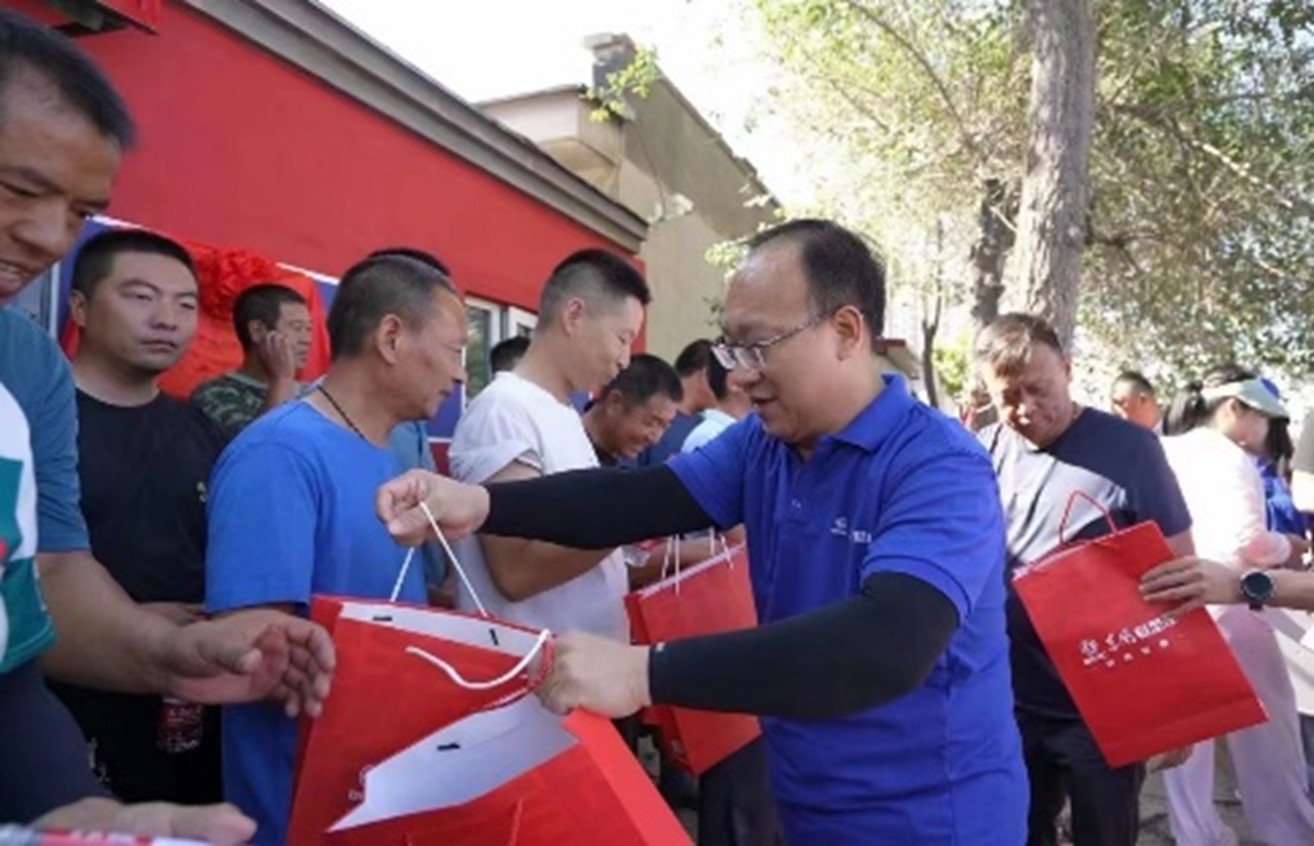 向客户而生,首个东风轻型车卡友驿站正式挂牌成立 - 第2张 - 提加商用车网 向客户而生,首个东风轻型车卡友驿站正式挂牌成立 - 第2张