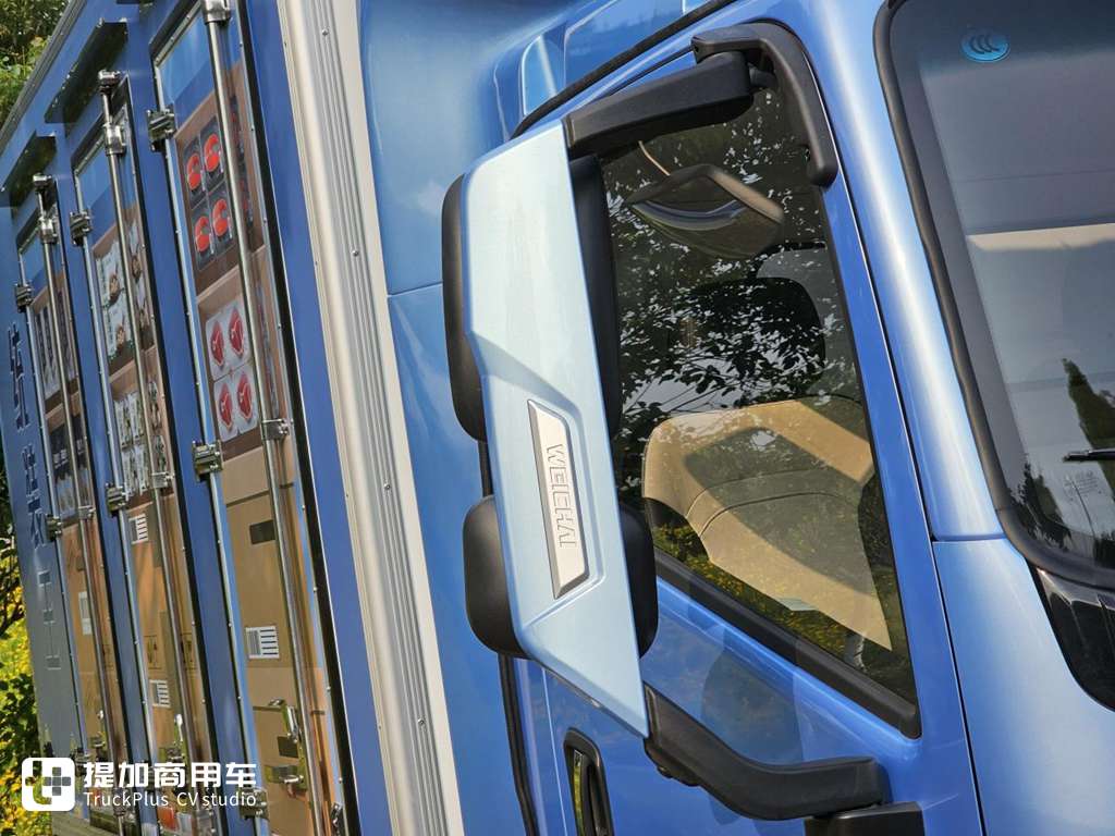 高端电动轻卡,纯电黄金动力总成,潍柴新能源蓝擎·悦EH Pro实拍 - 第5张 - 提加商用车网 高端电动轻卡,纯电黄金动力总成,潍柴新能源蓝擎·悦EH Pro实拍 - 第5张