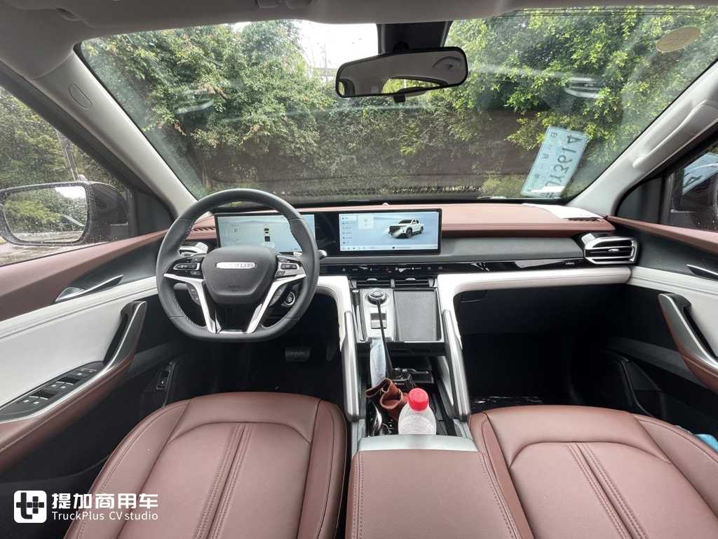 上汽大通MAXUS 最新推出的高端皮卡,星际H到底怎么样?实拍带你好好看看 - 第7张 - 提加商用车网 上汽大通MAXUS 最新推出的高端皮卡,星际H到底怎么样?实拍带你好好看看 - 第7张