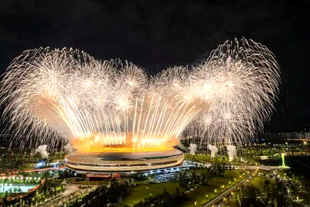 全球瞩目 大运有我!苏州金龙多车型助阵世界顶级赛事 - 第1张 - 提加商用车网 全球瞩目 大运有我!苏州金龙多车型助阵世界顶级赛事 - 第1张