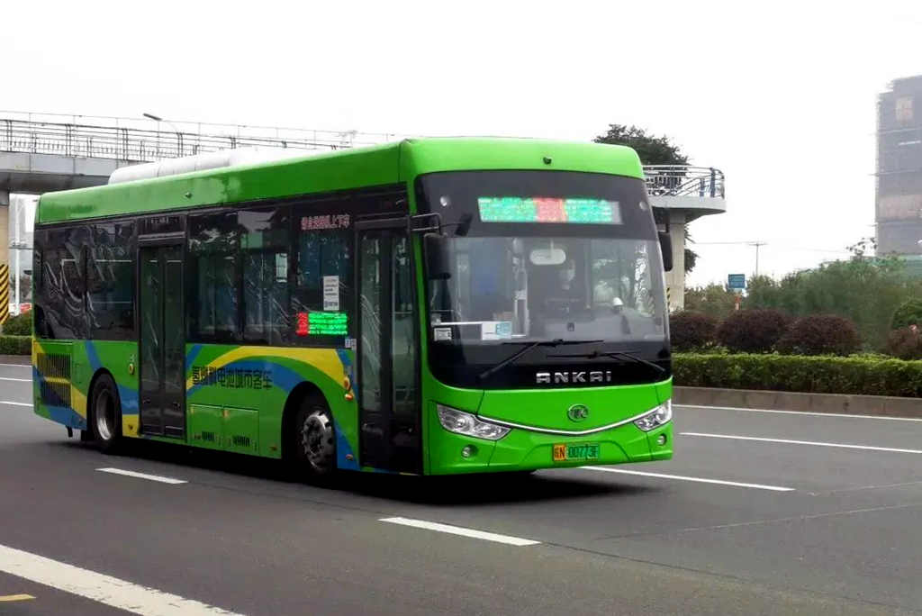 安凯客车加速产业布局 带领新能源客车加速跑 - 第6张 - 提加商用车网 安凯客车加速产业布局 带领新能源客车加速跑 - 第6张