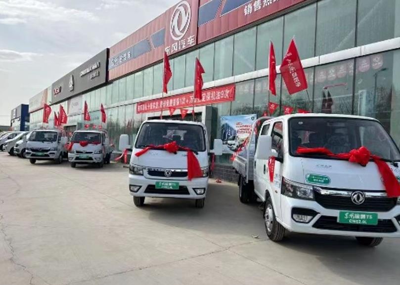 极限沙漠考验,东风途逸T5 CNG 上市发布会暨沙漠长测圆满完成 - 第4张 - 提加商用车网 极限沙漠考验,东风途逸T5 CNG 上市发布会暨沙漠长测圆满完成 - 第4张