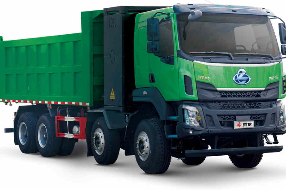 极速救援，乘龙H5新能源渣土车助力千名旅客解困