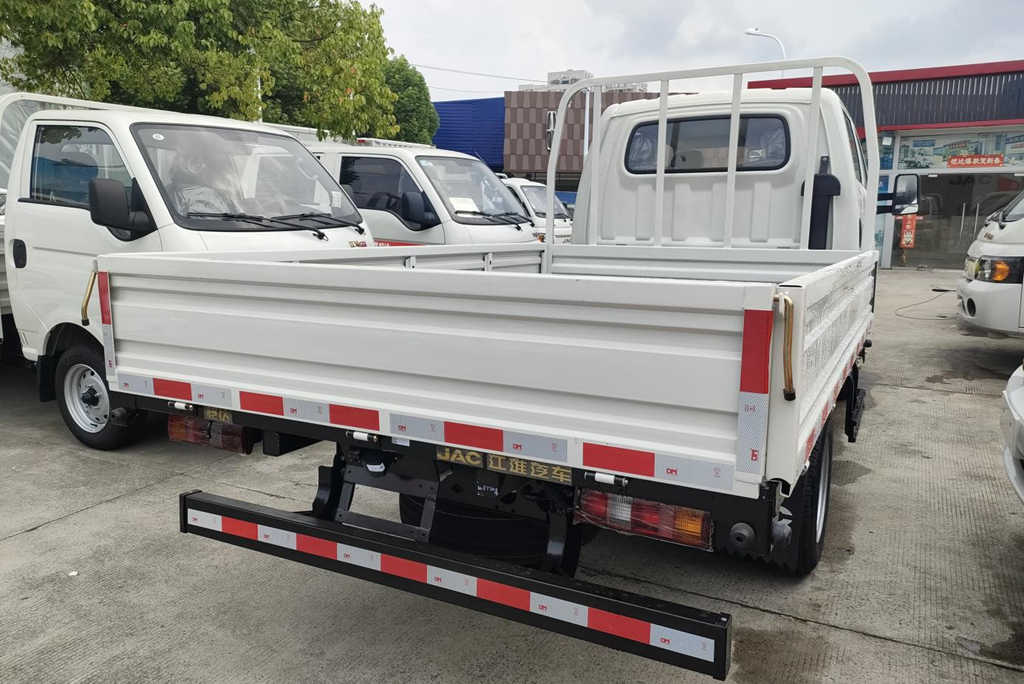 点亮财富之门 江淮1卡恺达X6精灵虎全新造型升级来袭 - 第3张 - 提加商用车网 点亮财富之门 江淮1卡恺达X6精灵虎全新造型升级来袭 - 第3张