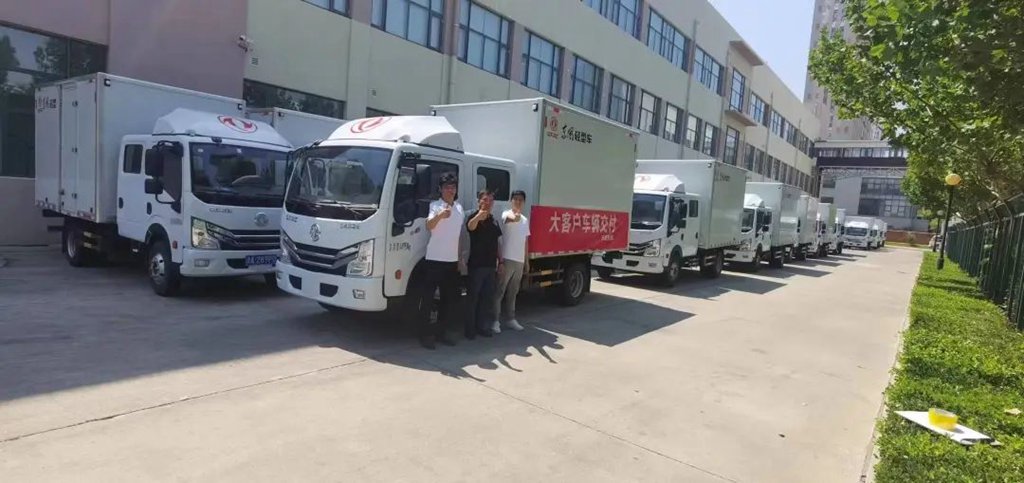 68台东风多利卡交付,用实力守护孩子们的餐桌 - 第2张 - 提加商用车网 68台东风多利卡交付,用实力守护孩子们的餐桌 - 第2张