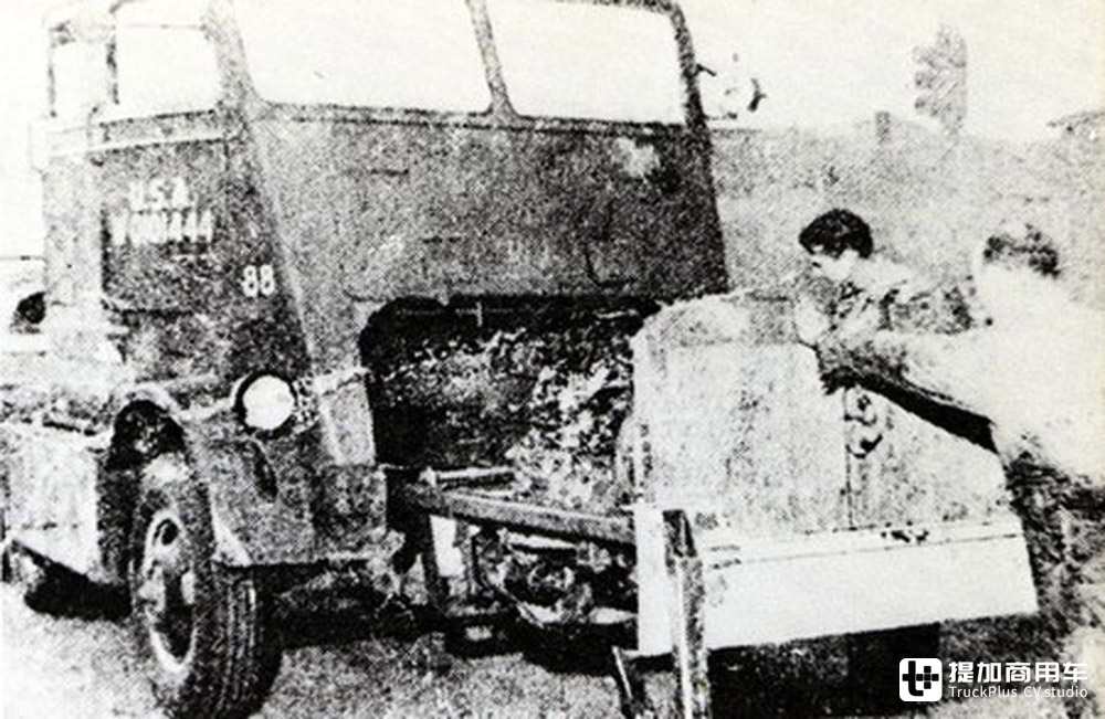 配两台汽油发动机的卡车?带您看两台特殊的上世纪美国卡车 - 第6张 - 提加商用车网 配两台汽油发动机的卡车?带您看两台特殊的上世纪美国卡车 - 第6张