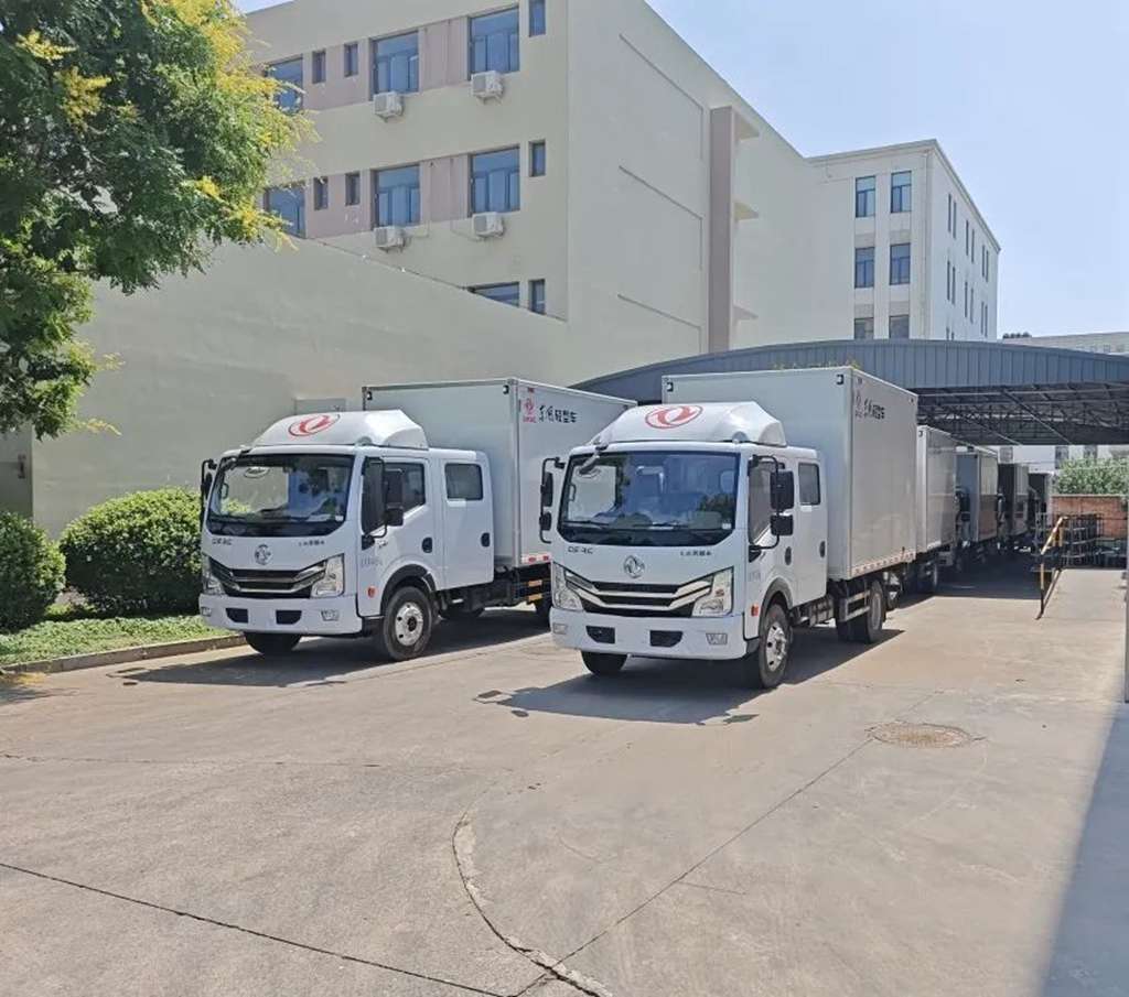 68台东风多利卡交付,用实力守护孩子们的餐桌 - 第6张 - 提加商用车网 68台东风多利卡交付,用实力守护孩子们的餐桌 - 第6张